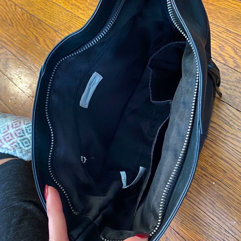 Universal Thread Black Shoulder Purse - image 3